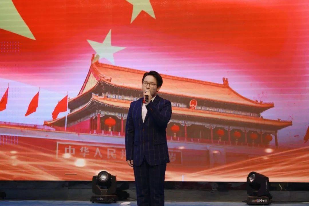 救援男孩贝利